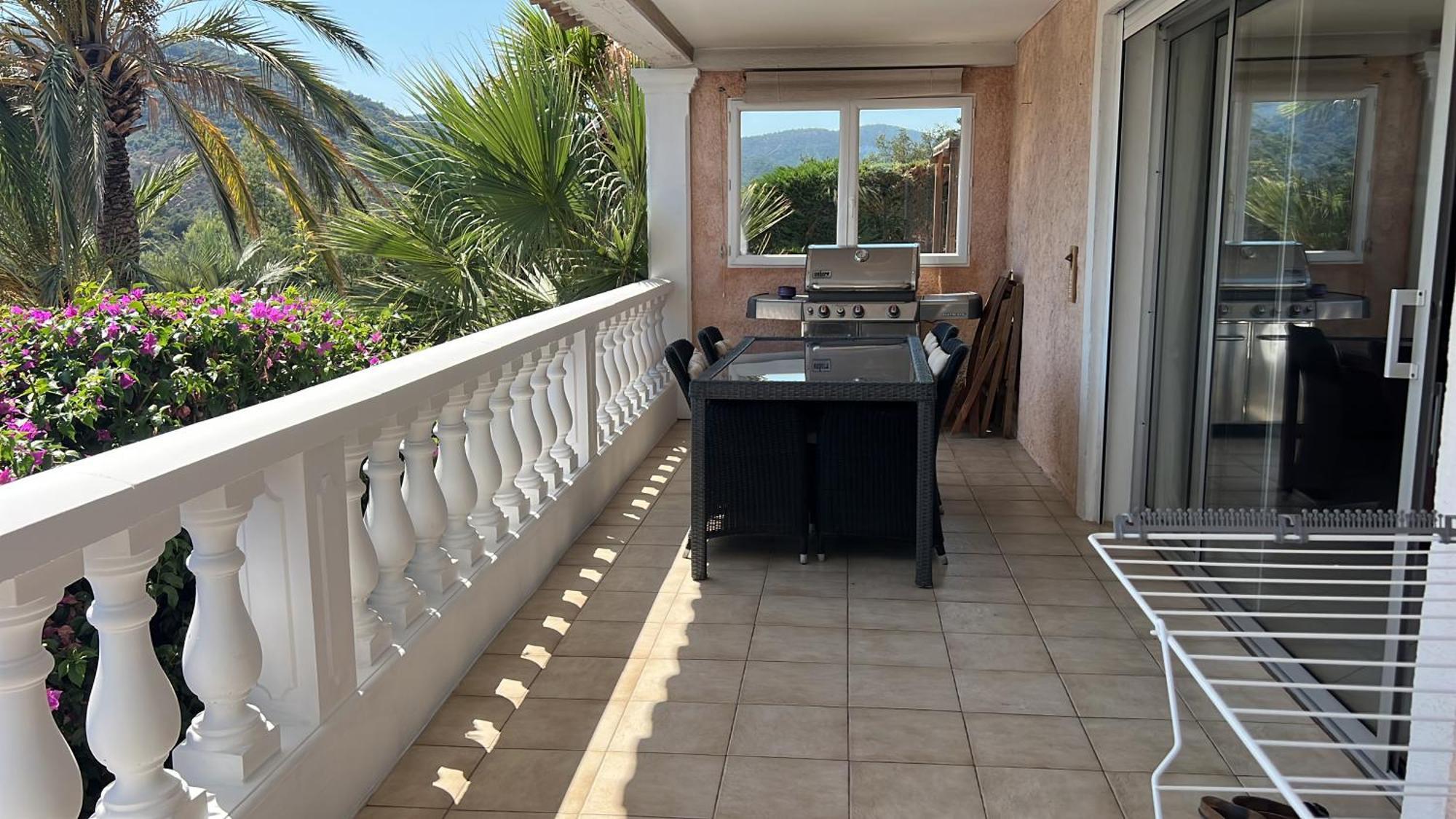 L'Oasis-Les Issambres Bed & Breakfast Eksteriør bilde
