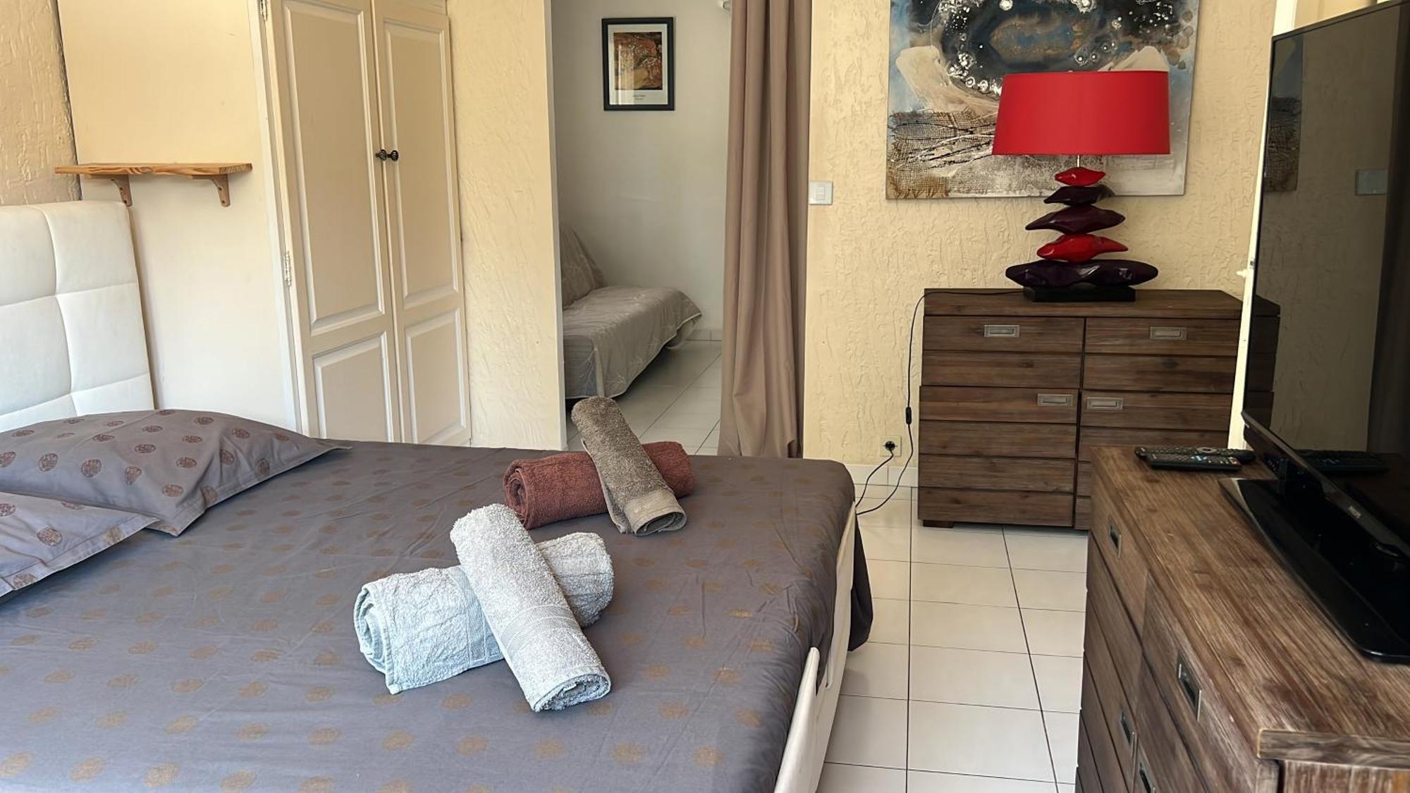 L'Oasis-Les Issambres Bed & Breakfast Eksteriør bilde