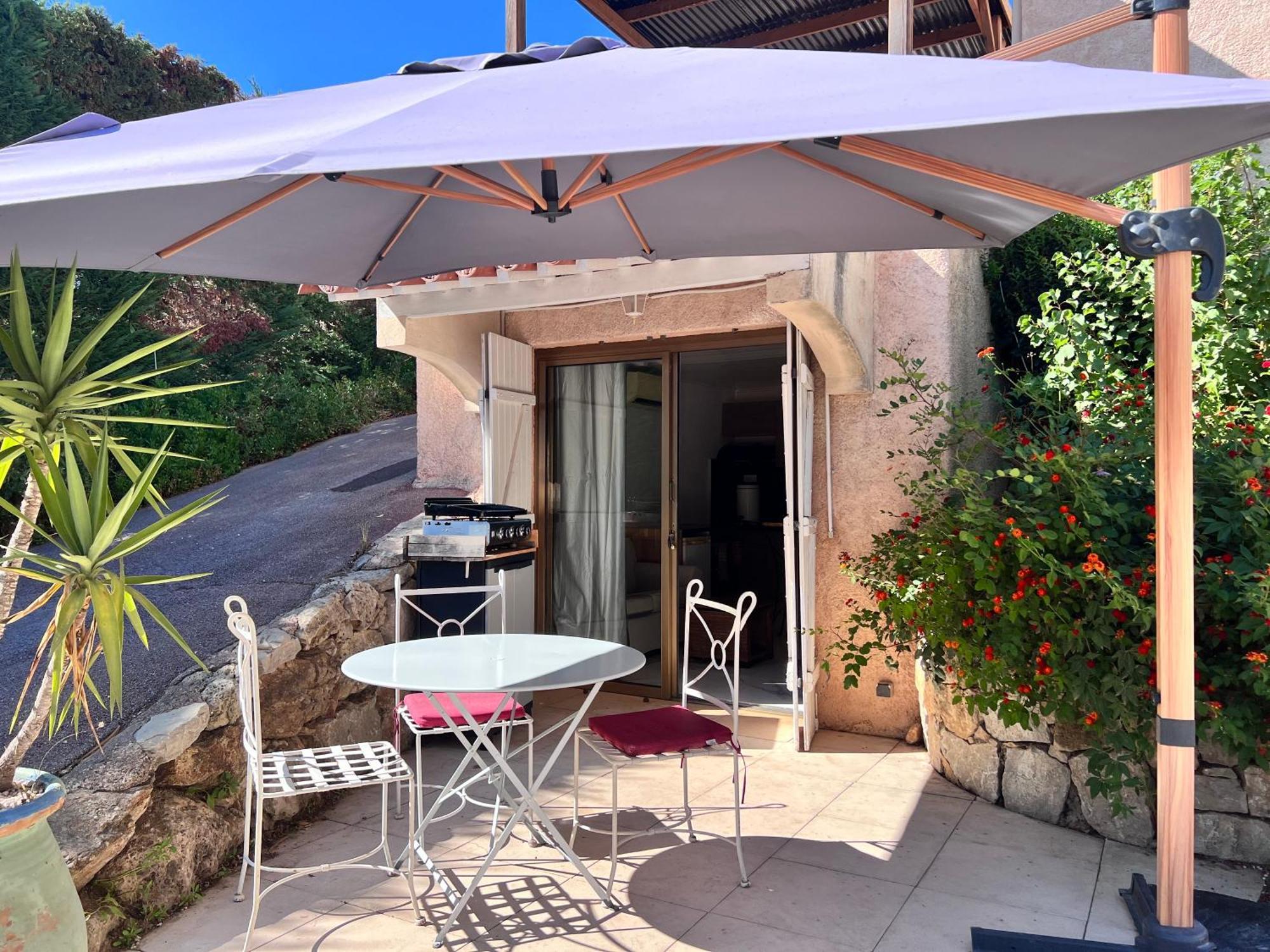 L'Oasis-Les Issambres Bed & Breakfast Eksteriør bilde